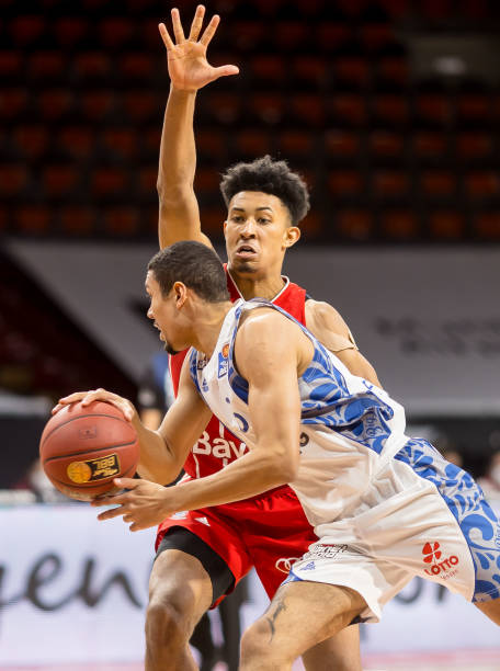 折射出新一 折射出新一