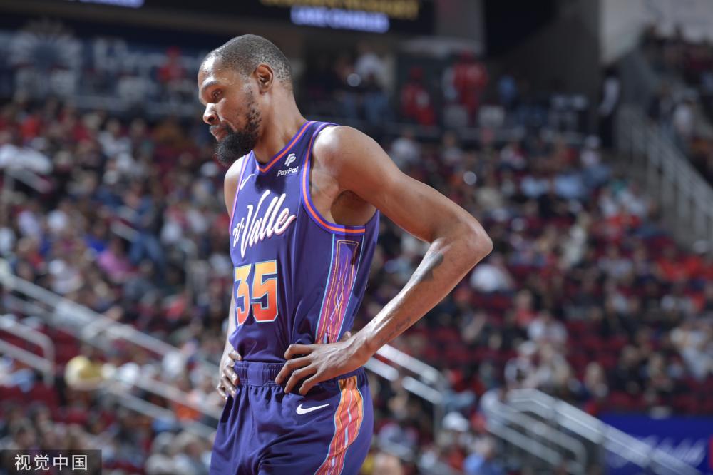 年仅29岁的状元，有两份报价合同，还在考虑要不要退役？