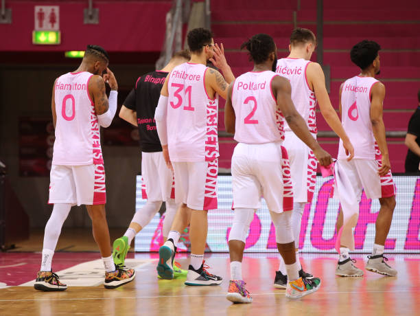 的连续高压 的连续高压